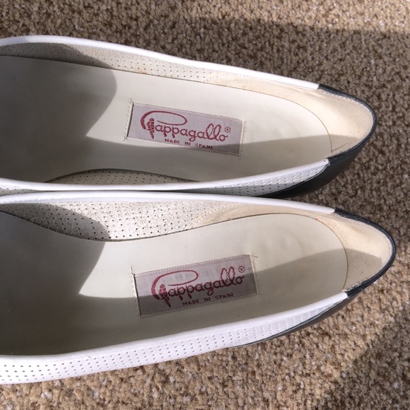 Vintage / navy and white leather flats - Picture 8 of 9